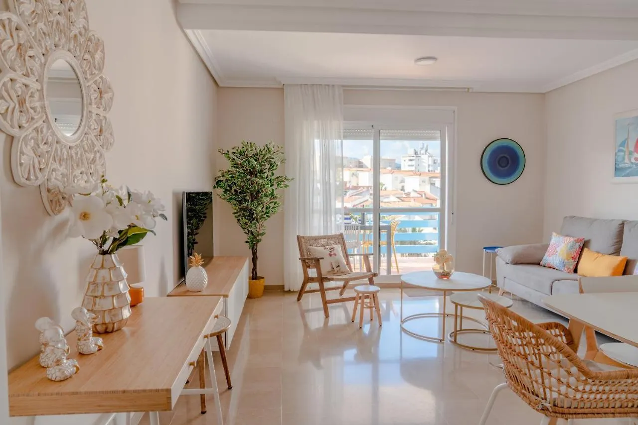 Esteponacies 0*, Estepona Spain